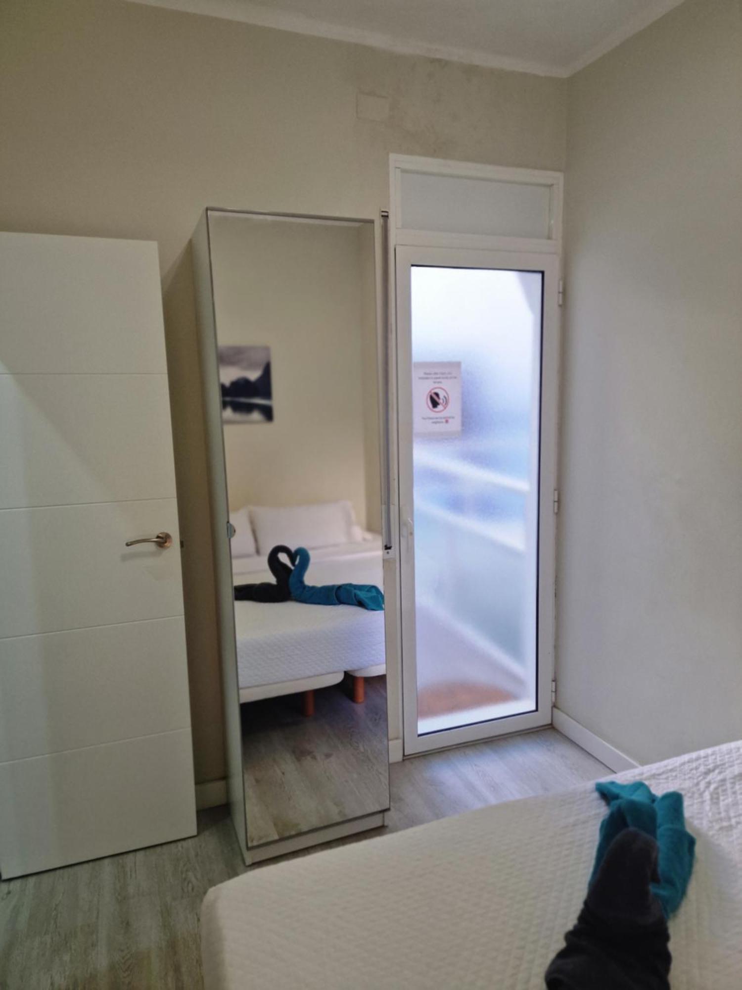 Barcelona 2 Habitaciones L'Hospitalet de Llobregat Eksteriør billede